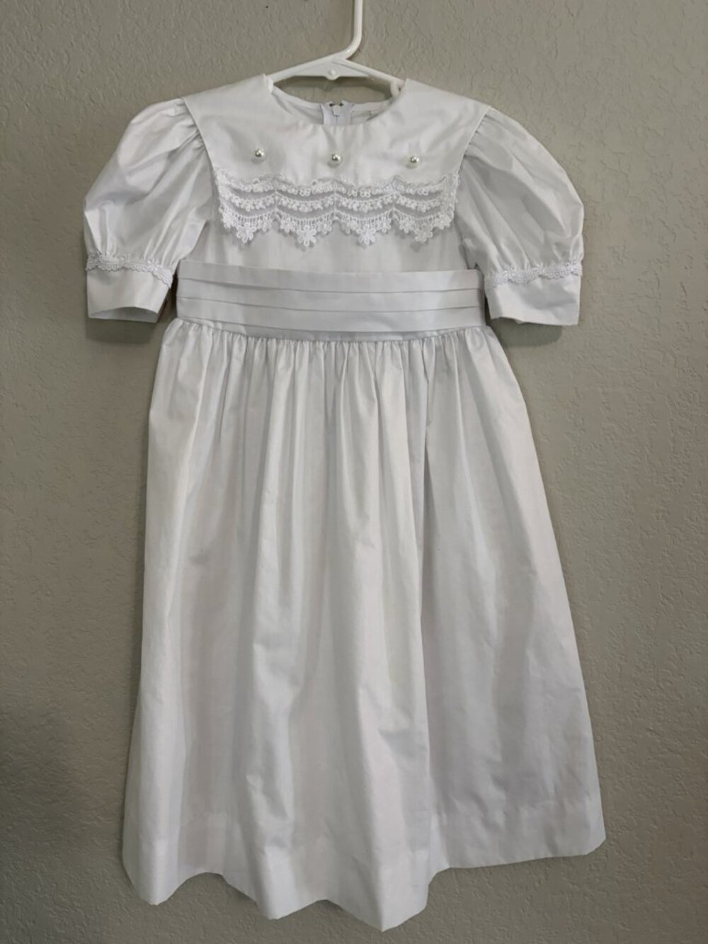 Ruth Of Carolina White Lace And Pearl Vintage Girls Dress Button Detail Sz 4T